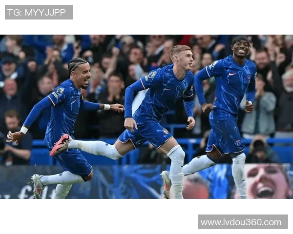 曼联与曼城激战正酣视频直播全程回顾与精彩瞬间分享